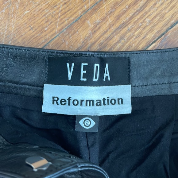 Reformation Veda Leather Pant - Picture 5 of 8